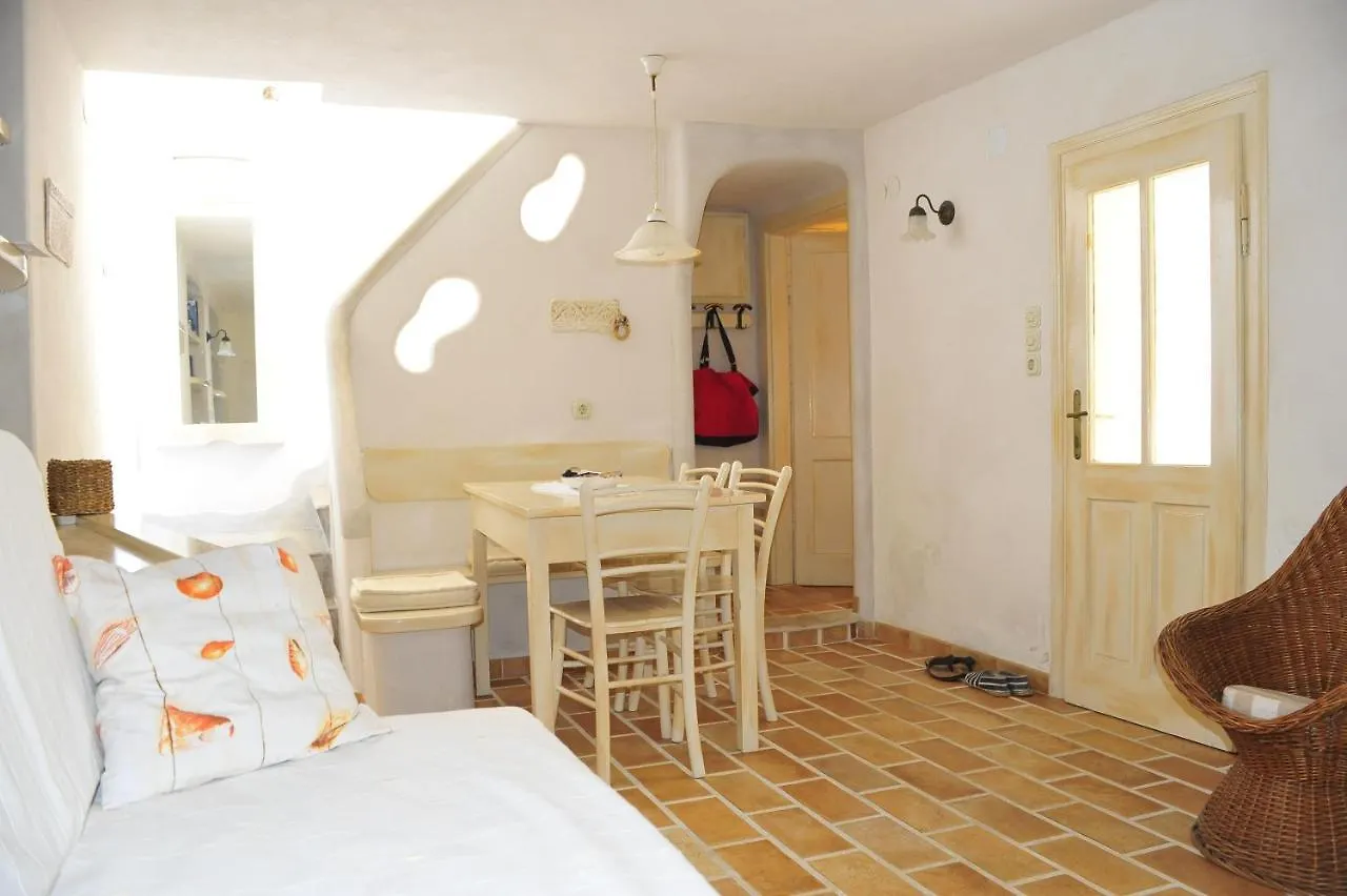 Villa Ana Rab Town